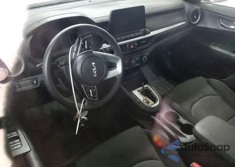 2022 Kia Forte Lxs из США, поврежденный, VIN 3KPF24AD4NE465523